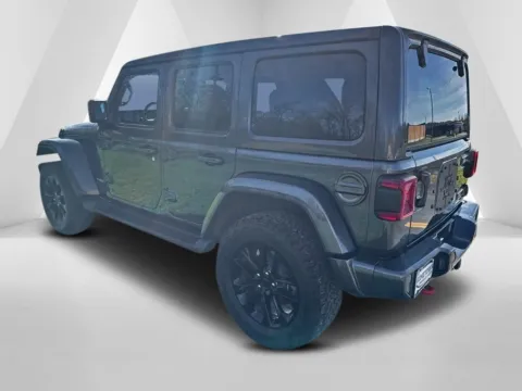 More photos of 2021 Jeep Wrangler Unlimited Sahara High Altitude at Chillicothe Truck, OH