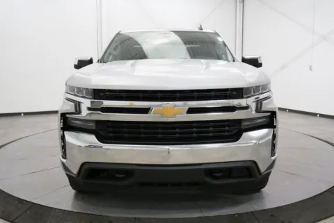 Photos of 2021 Chevrolet Silverado 1500 LT for sale in Chillicothe, OH at Chillicothe Truck