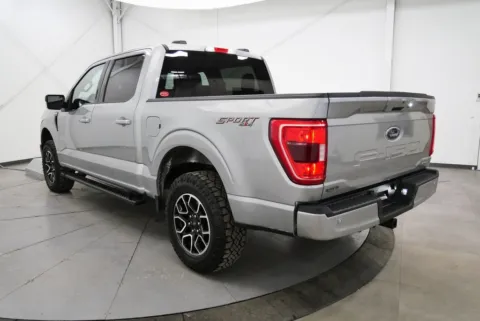 More photos of 2021 Ford F-150 XLT at Chillicothe Truck, OH
