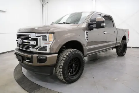 Another view of 2020 Ford F-250SD Limited for sale in Chillicothe, OH at Chillicothe Truck