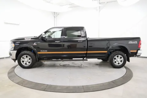More photos of 2022 Ram 2500 Laramie at Chillicothe Truck, OH