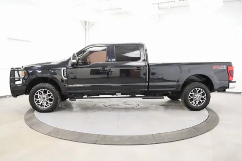 More photos of 2020 Ford F-350SD Lariat at Chillicothe Truck, OH