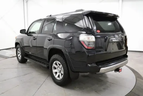 More photos of 2016 Toyota 4Runner SR5 at Chillicothe Truck, OH