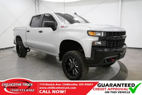 Silver 2021 Chevrolet Silverado 1500 Custom Trail Boss for sale in Chillicothe, OH
