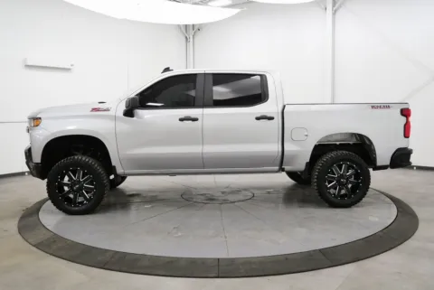More photos of 2021 Chevrolet Silverado 1500 Custom Trail Boss at Chillicothe Truck, OH