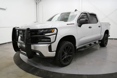 Another view of 2021 Chevrolet Silverado 1500 RST for sale in Chillicothe, OH at Chillicothe Truck