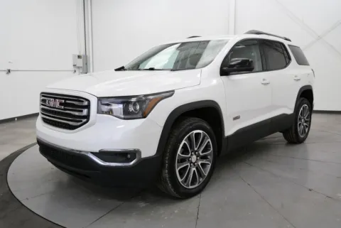 Another view of 2019 GMC Acadia SLT-1 for sale in Chillicothe, OH at Chillicothe Truck