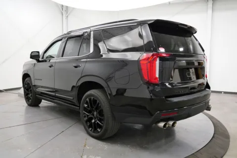 More photos of 2022 GMC Yukon Denali at Chillicothe Truck, OH