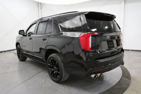 More photos of 2022 GMC Yukon Denali at Chillicothe Truck, OH