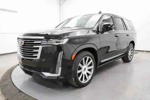 Another view of 2021 Cadillac Escalade Premium Luxury Platinum for sale in Chillicothe, OH at Chillicothe Truck