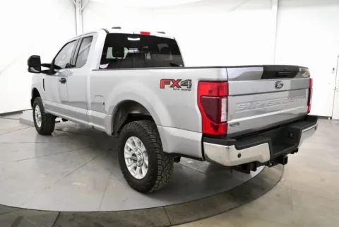 More photos of 2020 Ford F-250SD XLT at Chillicothe Truck, OH