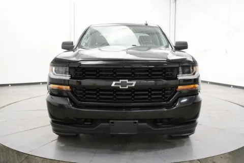 Photos of 2018 Chevrolet Silverado 1500 Custom for sale in Chillicothe, OH at Chillicothe Truck