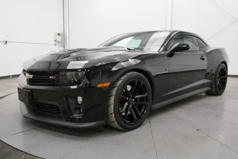 Another view of 2015 Chevrolet Camaro ZL1 for sale in Chillicothe, OH at Chillicothe Truck