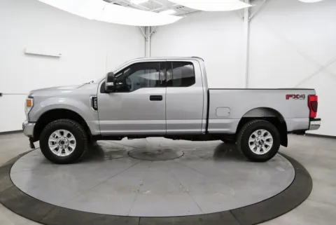 More photos of 2020 Ford F-250SD XLT at Chillicothe Truck, OH