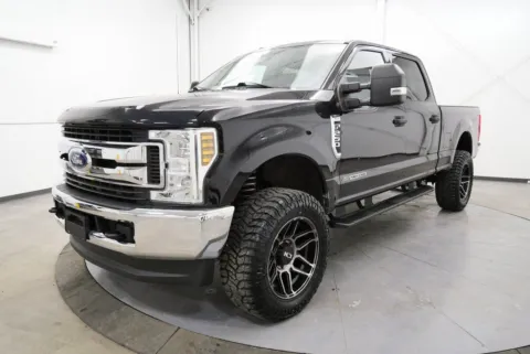 Another view of 2019 Ford F-250SD XLT for sale in Chillicothe, OH at Chillicothe Truck