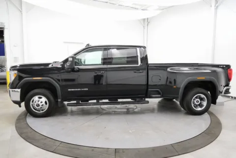 More photos of 2022 GMC Sierra 3500HD SLE at Chillicothe Truck, OH