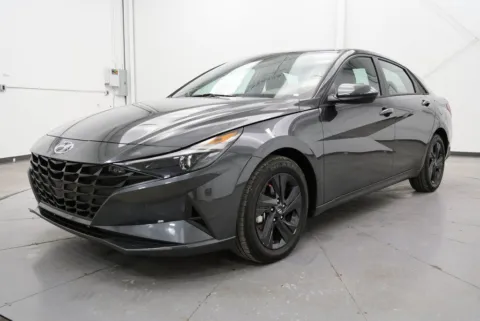 Another view of 2022 Hyundai Elantra SEL for sale in Chillicothe, OH at Chillicothe Truck