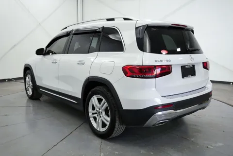 More photos of 2021 Mercedes-Benz GLB 250 at Chillicothe Truck, OH