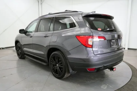 More photos of 2021 Honda Pilot Special Edition at Chillicothe Truck, OH