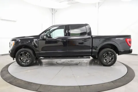 More photos of 2022 Ford F-150 XLT at Chillicothe Truck, OH