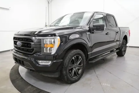 Another view of 2022 Ford F-150 XLT for sale in Chillicothe, OH at Chillicothe Truck