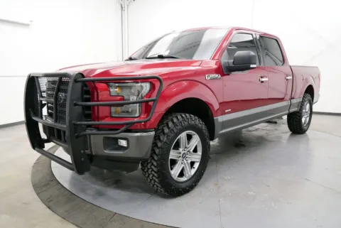 Another view of 2017 Ford F-150 XLT for sale in Chillicothe, OH at Chillicothe Truck