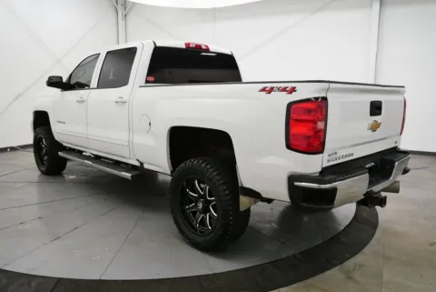 More photos of 2019 Chevrolet Silverado 2500HD LT at Chillicothe Truck, OH