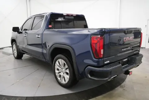 More photos of 2020 GMC Sierra 1500 Denali at Chillicothe Truck, OH