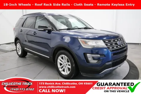 Blue 2017 Ford Explorer XLT for sale in Chillicothe, OH