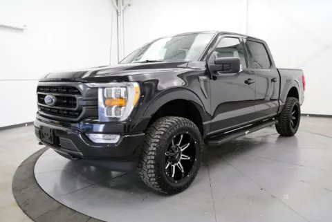 Another view of 2021 Ford F-150 XLT for sale in Chillicothe, OH at Chillicothe Truck