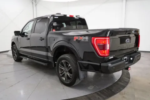 More photos of 2021 Ford F-150 XLT at Chillicothe Truck, OH
