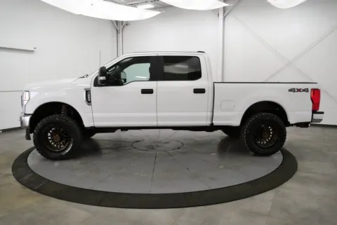 More photos of 2022 Ford F-250SD XL at Chillicothe Truck, OH