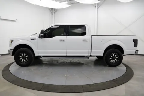 More photos of 2016 Ford F-150 XLT at Chillicothe Truck, OH