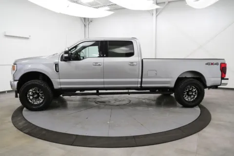 More photos of 2020 Ford F-250SD XLT at Chillicothe Truck, OH