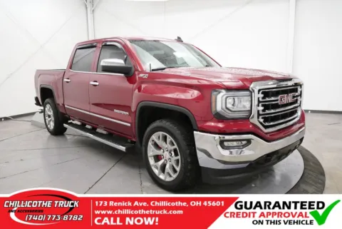 Red 2018 GMC Sierra 1500 SLT for sale in Chillicothe, OH
