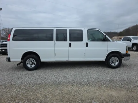 Another view of 2014 Chevrolet Express 3500 LT for sale in Chillicothe, OH at Chillicothe Truck