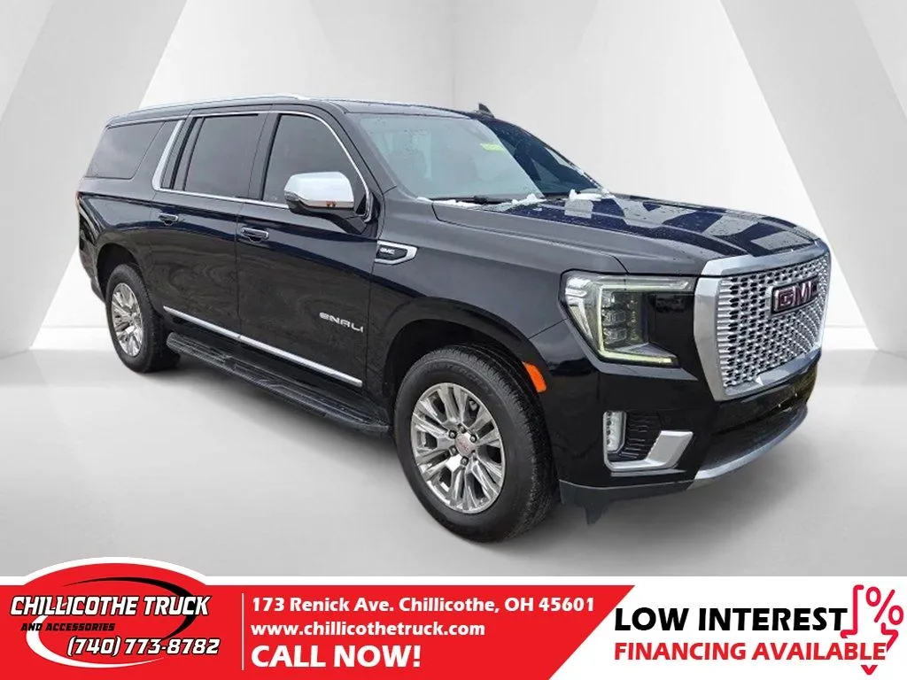 Black 2021 GMC Yukon XL Denali for sale in Chillicothe, OH
