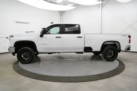 More photos of 2024 Chevrolet Silverado 2500HD Work Truck at Chillicothe Truck, OH