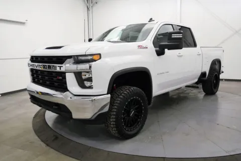 Another view of 2023 Chevrolet Silverado 2500HD LT for sale in Chillicothe, OH at Chillicothe Truck