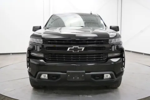 Photos of 2021 Chevrolet Silverado 1500 RST for sale in Chillicothe, OH at Chillicothe Truck