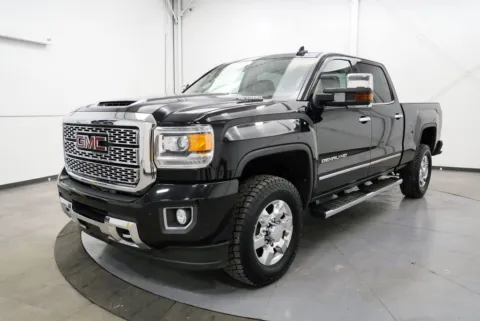 Another view of 2019 GMC Sierra 3500HD Denali for sale in Chillicothe, OH at Chillicothe Truck