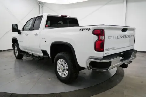 More photos of 2025 Chevrolet Silverado 2500HD Work Truck at Chillicothe Truck, OH