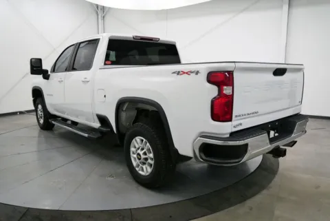 More photos of 2022 Chevrolet Silverado 2500HD LT at Chillicothe Truck, OH