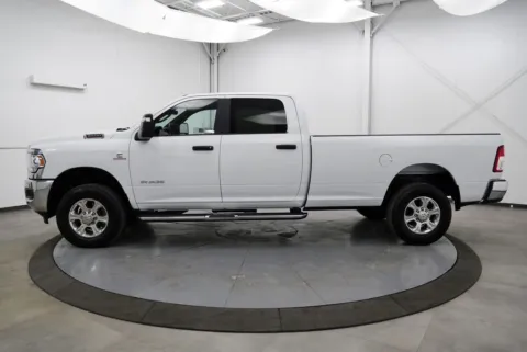 More photos of 2023 Ram 3500 Big Horn at Chillicothe Truck, OH