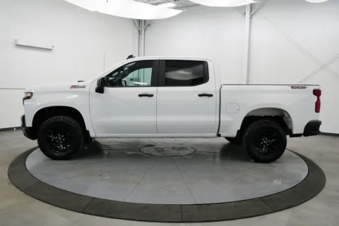 More photos of 2021 Chevrolet Silverado 1500 LT Trail Boss at Chillicothe Truck, OH