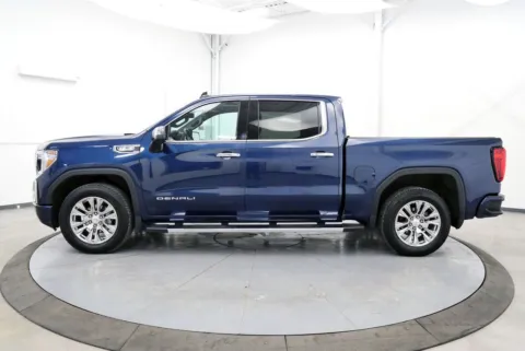 More photos of 2021 GMC Sierra 1500 Denali at Chillicothe Truck, OH