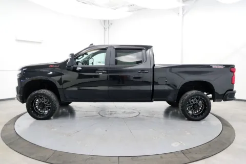 More photos of 2019 Chevrolet Silverado 1500 LT Trail Boss at Chillicothe Truck, OH