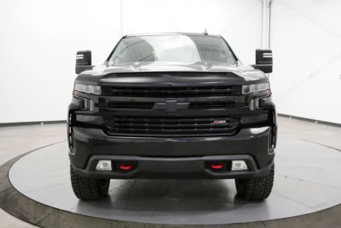 Photos of 2019 Chevrolet Silverado 1500 LT Trail Boss for sale in Chillicothe, OH at Chillicothe Truck