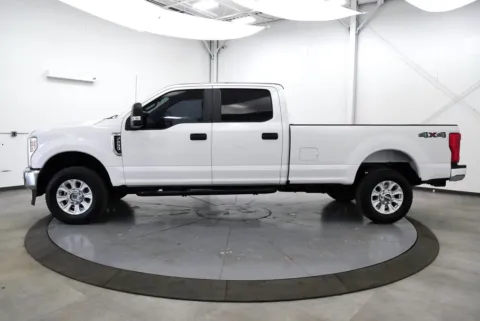 More photos of 2019 Ford F-250SD XL at Chillicothe Truck, OH