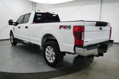 More photos of 2022 Ford F-250SD XL at Chillicothe Truck, OH